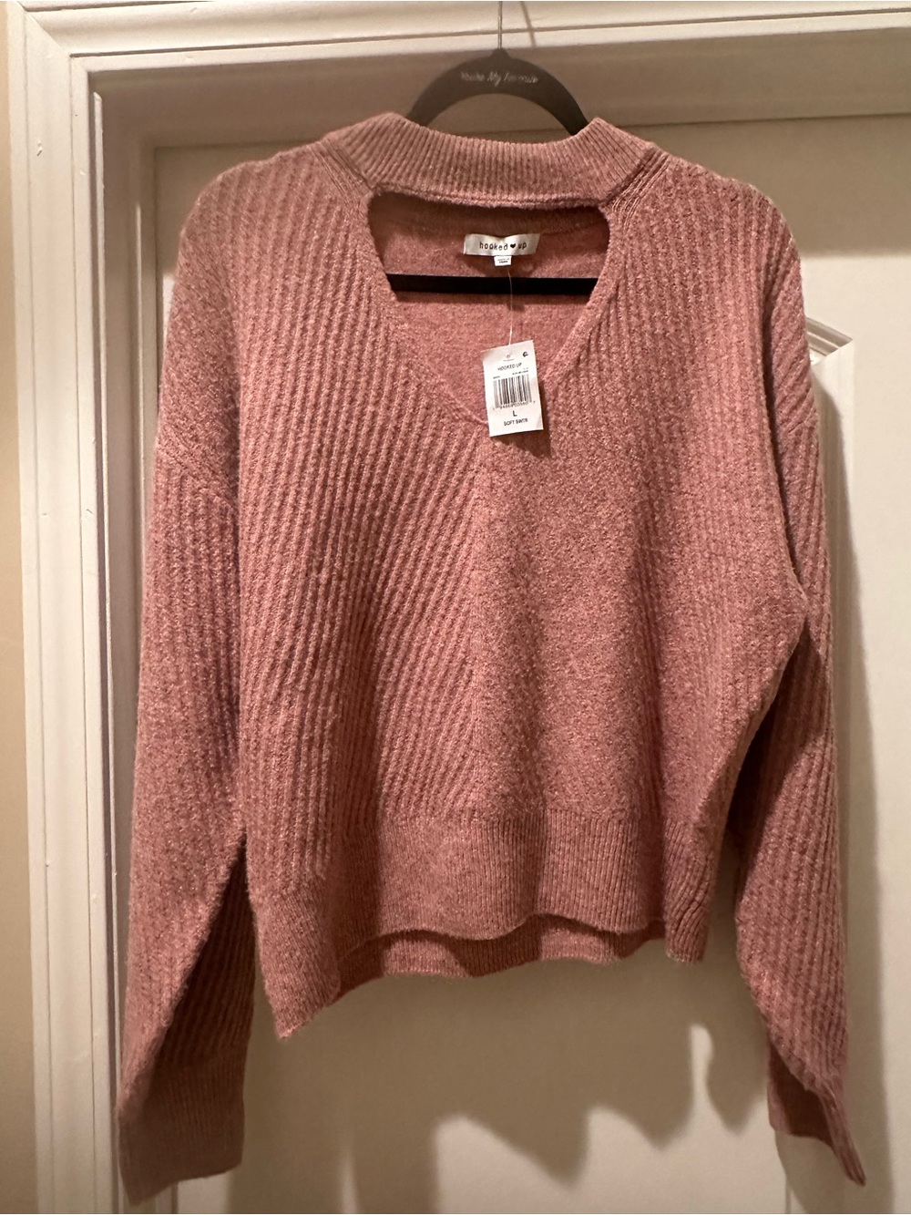 Hooked Up by IOT Rose Ribbed V-Neck Sweater